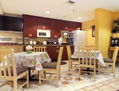 Hometown Inn & Suites Jacksonville Butler Blvd./Southpoint Restaurante foto